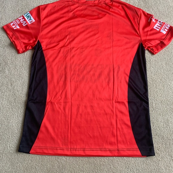 Ferrari brand new Mission Winnow 2024 Ferrari shirt size Large - Picture 2 of 6